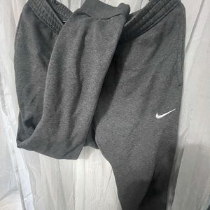 Nike Joggers